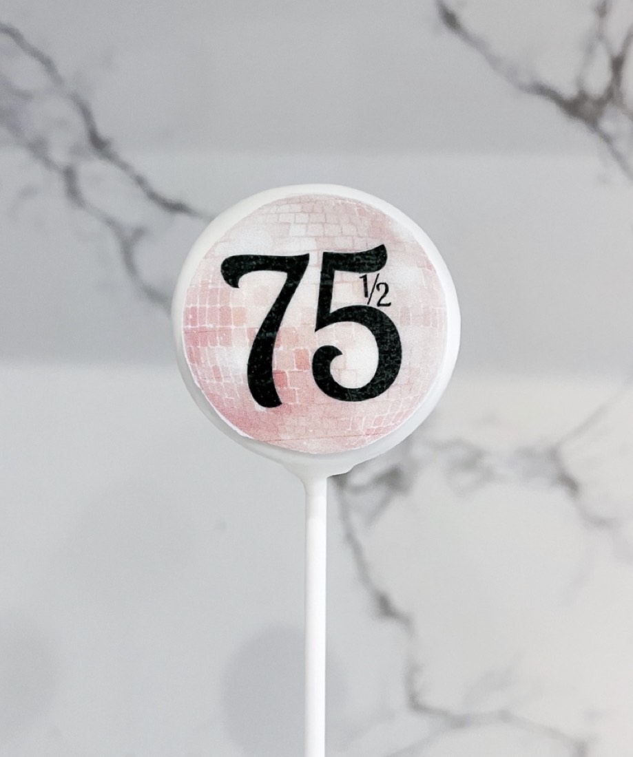 Custom cake pop by Ding Pops