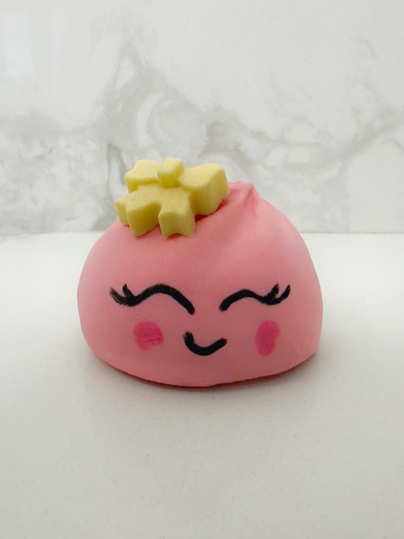 Custom cake pop by Ding Pops