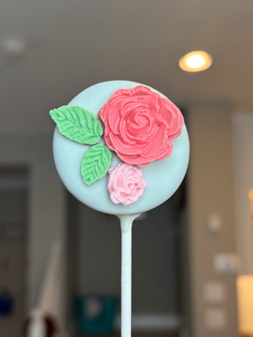 Custom cake pop by Ding Pops
