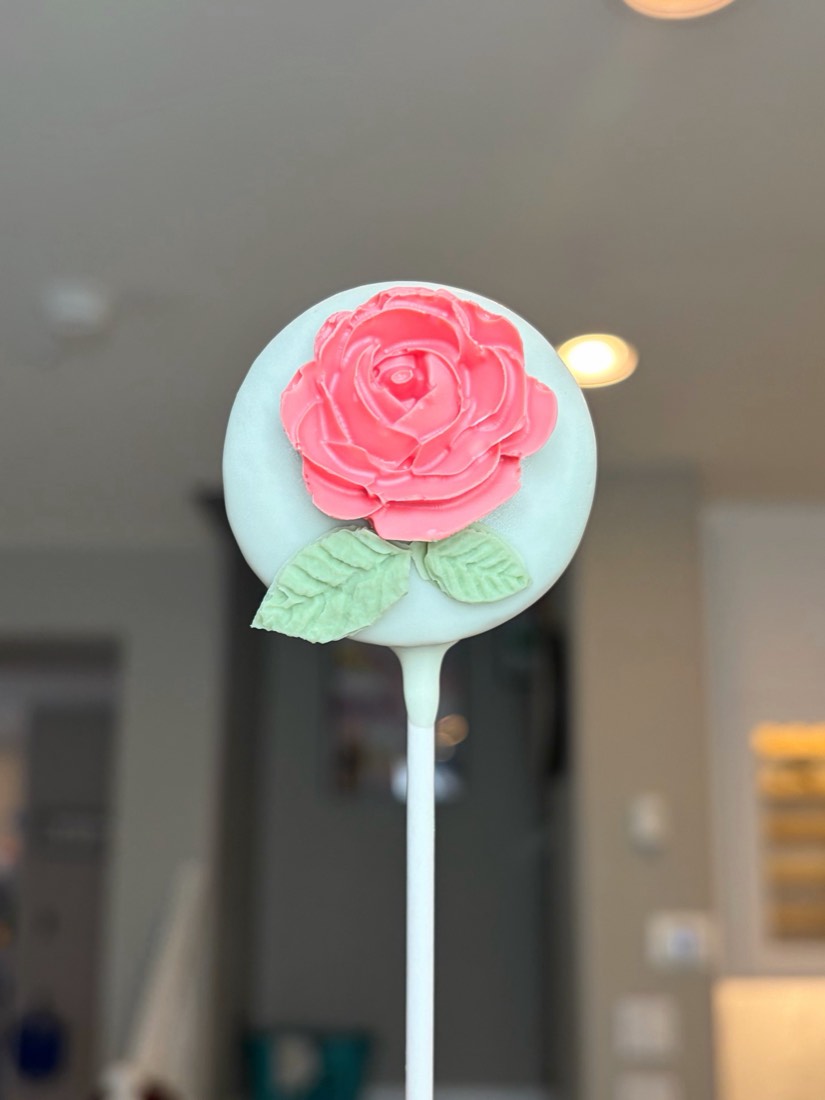 Custom cake pop by Ding Pops