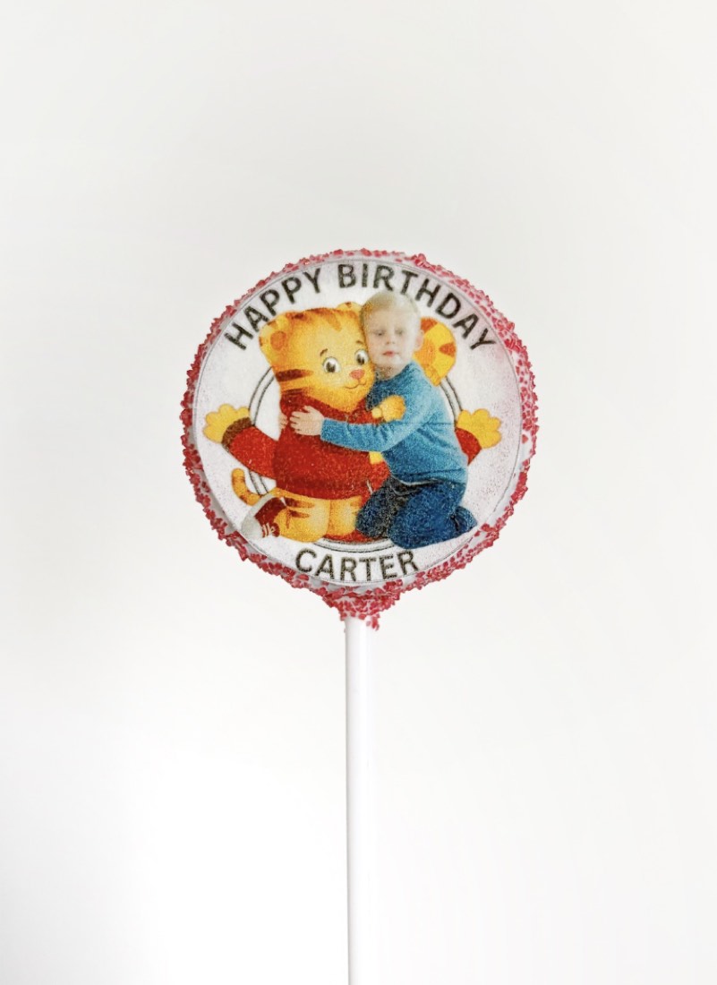 Custom cake pop by Ding Pops