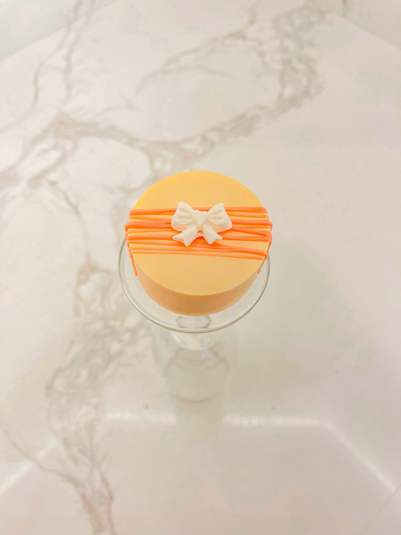 Custom dipped treat by Ding Pops