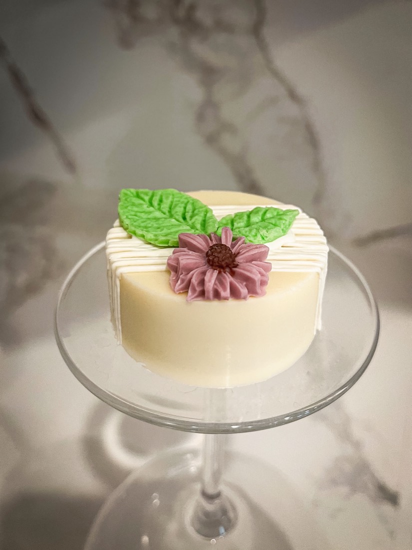 Custom dipped treat by Ding Pops